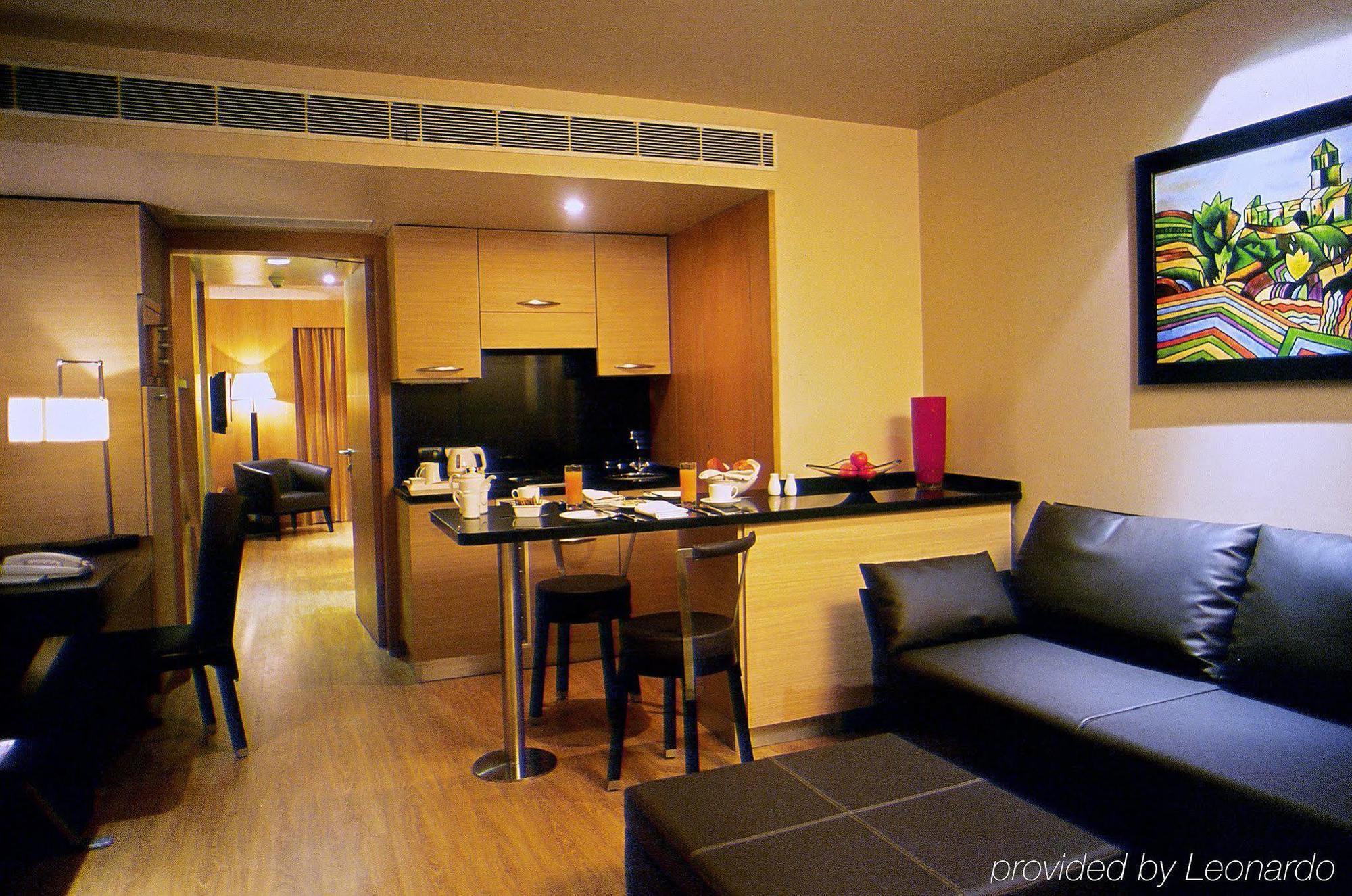 Svelte Delhi, A Member Of Radisson Individuals Hotel New Delhi Eksteriør billede